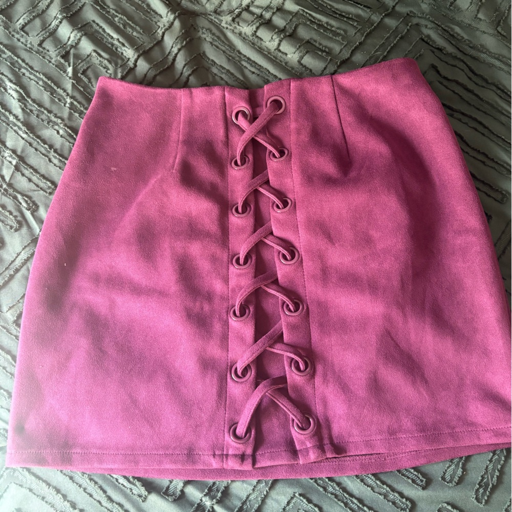 BUNDLE SKIRTS (L)